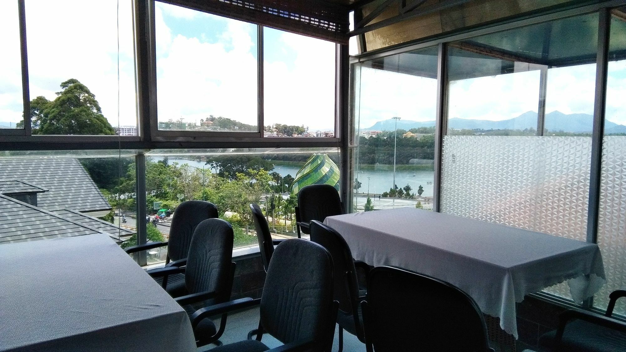Villa Khang Chi Dalat Exteriör bild