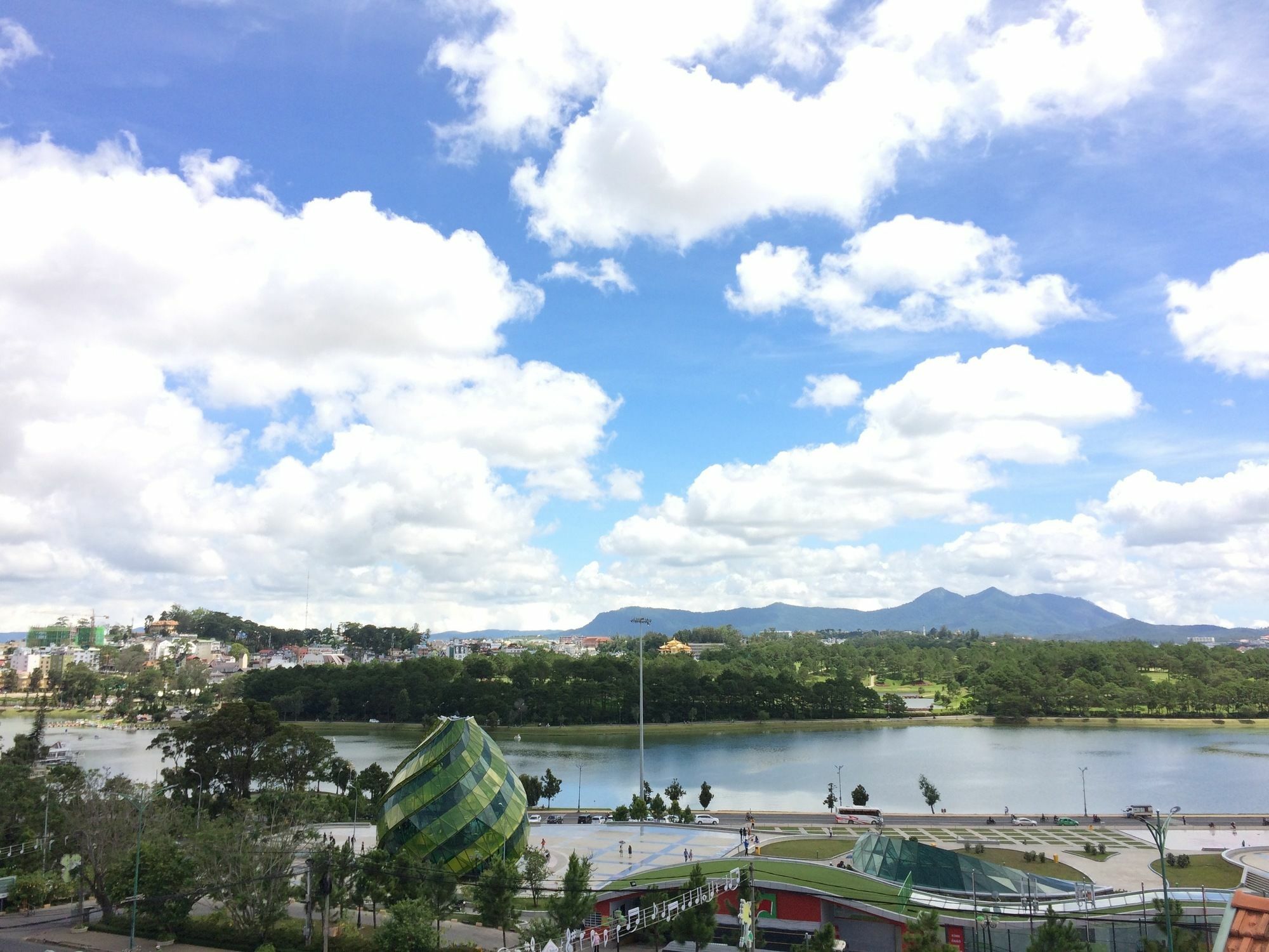 Villa Khang Chi Dalat Exteriör bild